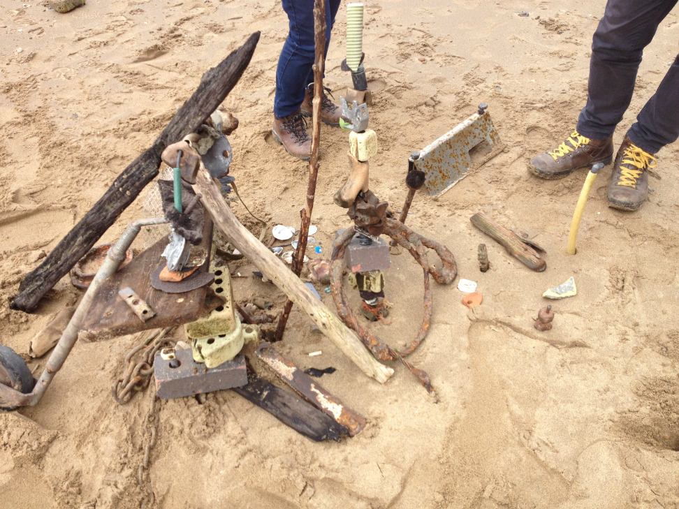 Mudlarking Workshop with Katie Surridge